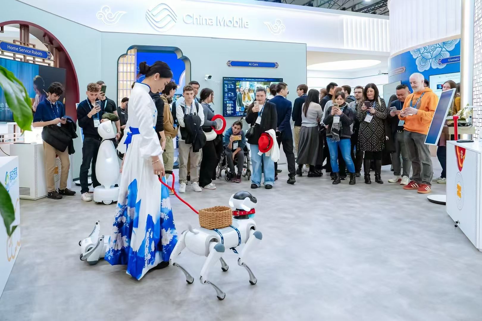 China Mobile en MWC Barcelona 2025